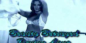 Julia Ann And Devinn Lane Lez Play Julias Ann Porn Videos