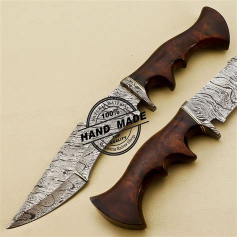 Damascus Bowie Knife Custom Handmade Damascus Steel Hunting Knife