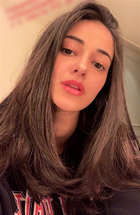 Ananya Panday Beautiful Girl Makeup Pandey Bollywood Actress Hot Photos