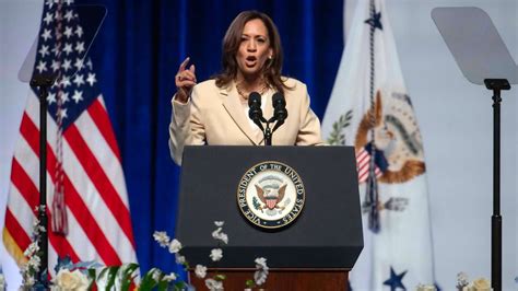 Kamala Harris Pr Sentiert Taktik Gegen Trump In Letzter Wahlkampf Phase