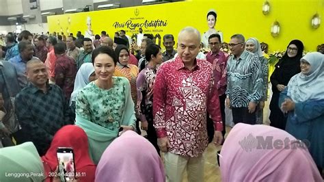 Sultan Nazrin Hadir Majlis Sambutan Aidilfitri Menteri Besar Perak