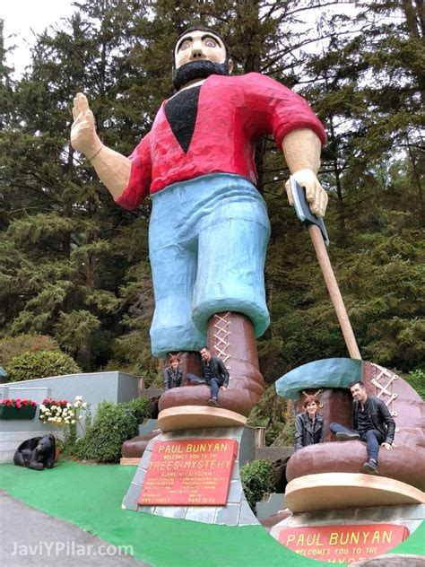 El Día Nacional De Paul Bunyan •