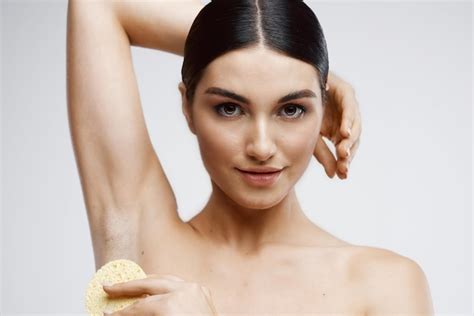 Premium Photo Woman With Bare Shoulders Skin Care Cream Rejuvenation