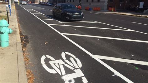 Protected Bike Lane Causes Confusion