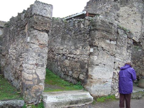 Vii Pompeii December Entrance According To Della Corte On