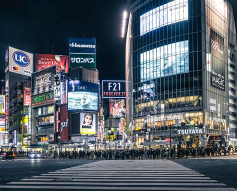 The Shibuya Crossing - Beat Dietsch - Bringing Photography into Focus