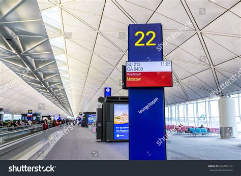 863 Hong Kong Airport Boarding Gate Images, Stock Photos, 3D objects ...