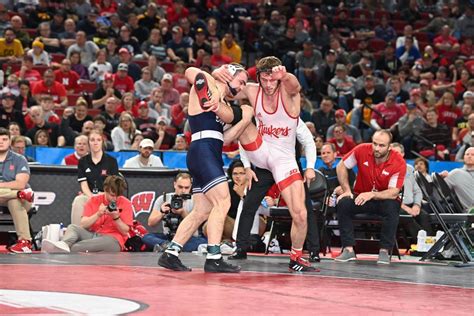 Penn State Wrestling Nittany Lions Crown 4 Big Ten Champs Centre