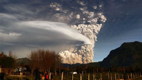 Terremotos Tsunamis Volcanes Aluviones E Incendios Los Desastres