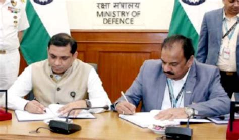 MoD Signs Contract Worth Rs 2 890 Cr With HAL For MLU Of 25 Dornier