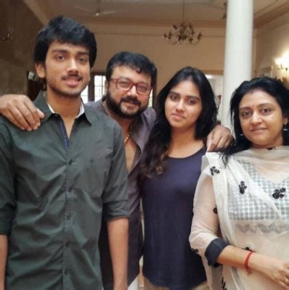 Jayaram denies his daughter Malavika Jayaram venturing into films