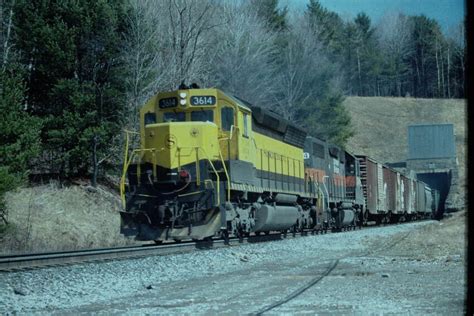 Leaving Belden Hill Tunnel NY The NERAIL New England Railroad Photo