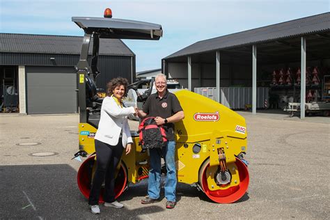 Uitbreiding Materieelpark Eerste Elektrische Wals Roelofsgroep