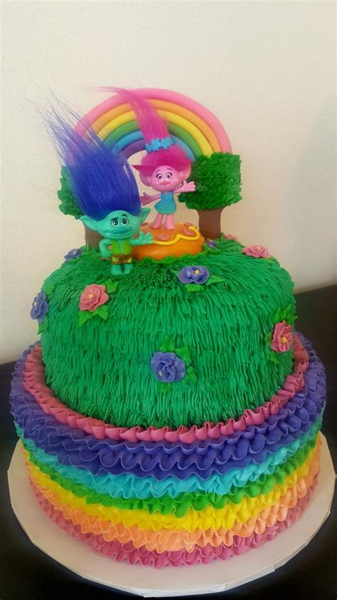 Trolls buttercream cake | Trolls birthday cake, Trolls cake, Trolls ...