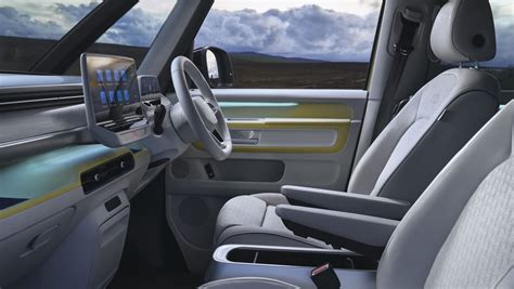 Volkswagen ID. Buzz: interior, dashboard & infotainment | DrivingElectric