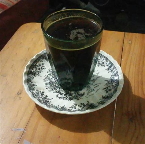 Gambar Segelas Kopi Hitam Pulp