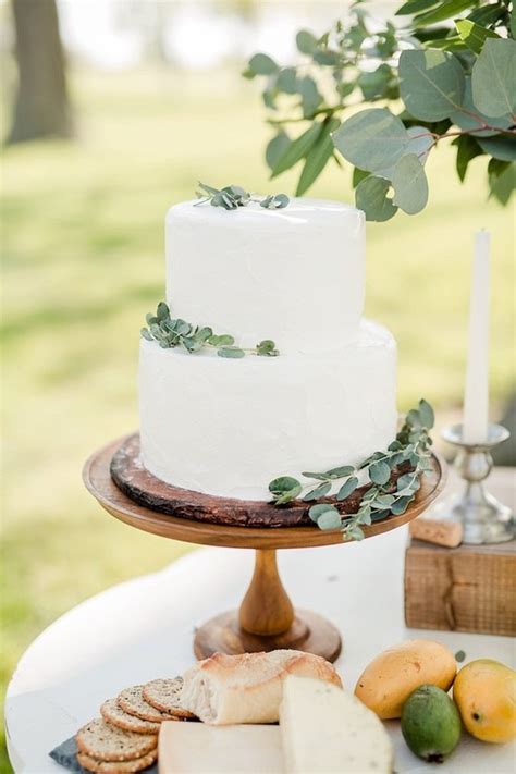 simple white wedding cake | Wedding & Party Ideas | 100 Layer Cake