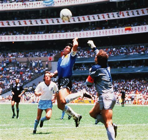 Diego Maradona : The Greatest Footballer of All Time - A Life In