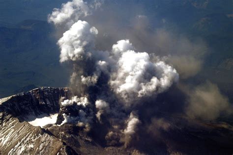 Magma In Mount St Helens Rising But No Risk Of Eruption Upi