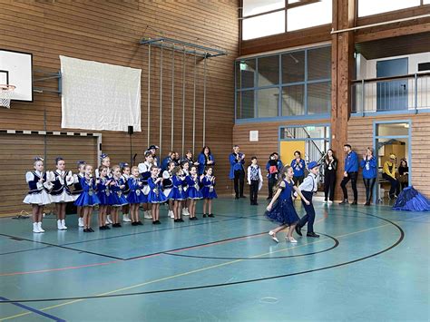 Grundschule Türkheim Willkommen bei den Türkheimer Wertachfunken