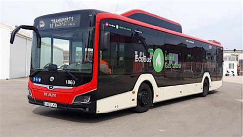 TMB incorpora 69 nuevos autobuses ecológicos 39 articulados de 18