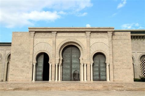 Mezquita malik ibn anas en cartago túnez Foto Premium