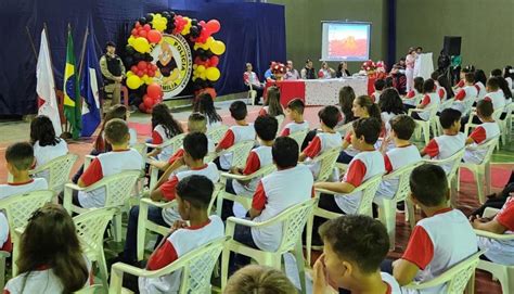 Pol Cia Militar Realiza Formatura Do Proerd Em Pimenta Ltimas Not Cias