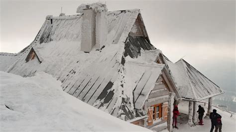 Bieszczady Schron Turystyczny Chatka Puchatka Ii Na Po Oninie