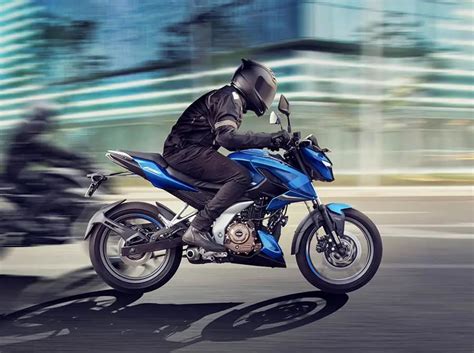 Bajaj Pulsar N160 Price Specs Top Speed Mileage In India