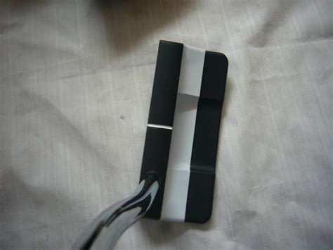 日本仕様 ODYSSEY ホワイト ホット VERSA ダブルワイド 34インチ 2023年 オデッセイ WHITE HOT ヴァーサ DOUBLE WIDE パター オデッセイ 売買された