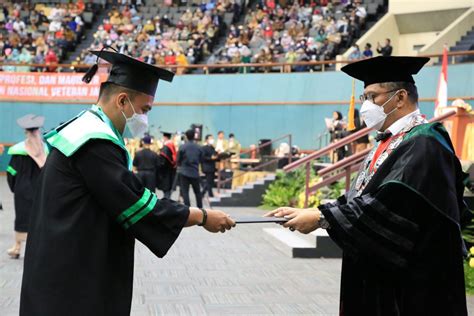 Wisuda Ke 69 Upn Veteran Jakarta Lantik 1840 Wisudawan Biro Akpk Upnvj