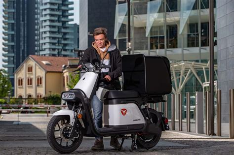 Três novos modelos de scooters elétricas YADEA Portugal