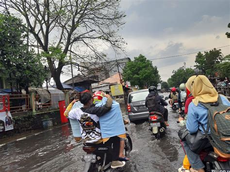 Terungkap Hal Ini Menjadi Biang Kerok Banjir Kepung Kota Bandung