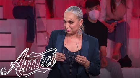 Amici 20 La Discussione Tra Alessandra Celentano E Lorella Cuccarini