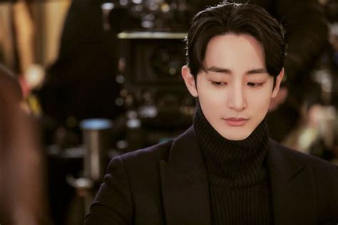 Pin De Tatianaa En Lee Soo Hyuk Actores Anime Novios Dramas Coreanos