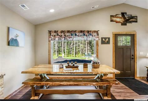 The Eagle Cabin Rental Photos of Eagle River Trailside Log Cabin ...