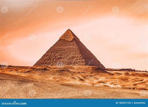 Piramida Khafre Giza Egypt Obraz Stock Obraz Z O Onej Z Opustosza Y