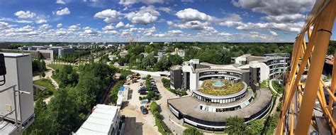 The Eso Supernova Takes Its Place In Garching Forschungszentrum Eso