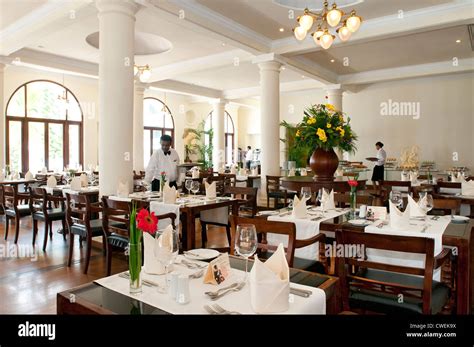 Mount Lavinia Hotel Restaurant Buffet Colombo Sri Lanka