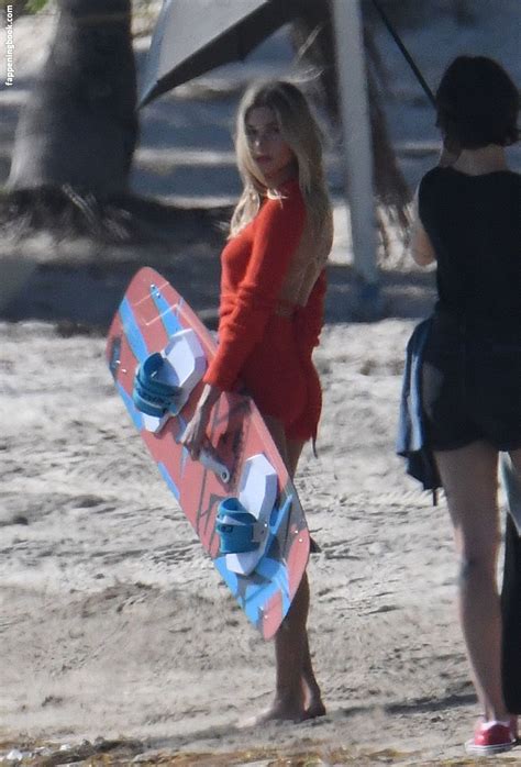 Hailey Baldwin Nude OnlyFans Leaks Fappening Page 42 FappeningBook