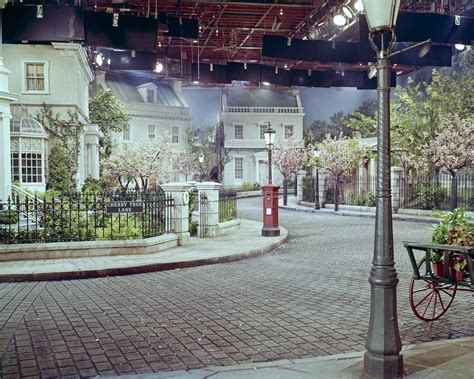 Mary Poppins In Cherry Tree Lane