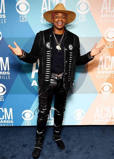 2020 ACM Awards Arrivals [PHOTOS]