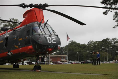 Mcas Cherry Point Conducts Final Dod H 46 Flight Marine Corps Air