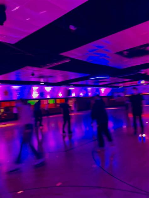 80’s night at moonlight rollerway 🛼 | Skating aesthetic, Roller skating ...