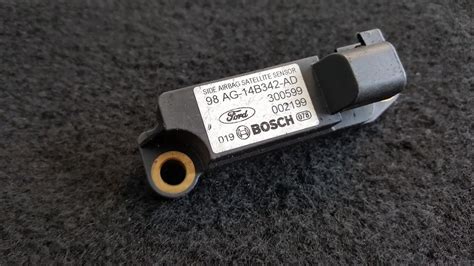 Ag B Ad Ag B Ad Srs Airbag Crash Sensor Ford Focus