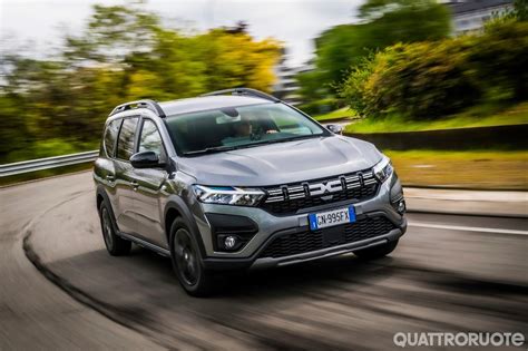 Dacia Jogger Ibrida La Prova Consumi Interni Autonomia E Anteprima