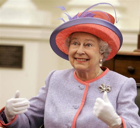 Queen Elizabeth II - Queen Elizabeth II Photo (33449727) - Fanpop