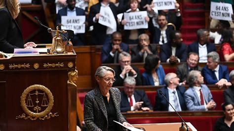 Frankreich Frankreichs Regierung drückt Pensionsreform durchs