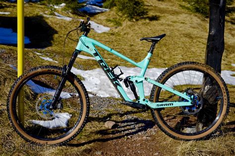 Trek Slash Xl Axs Saint Custom Horsk Celoodpru En Bicykle