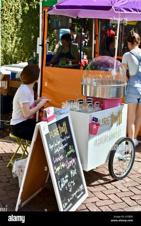 Charleston Farmers Market Charleston South Carolina Stock Photo Alamy